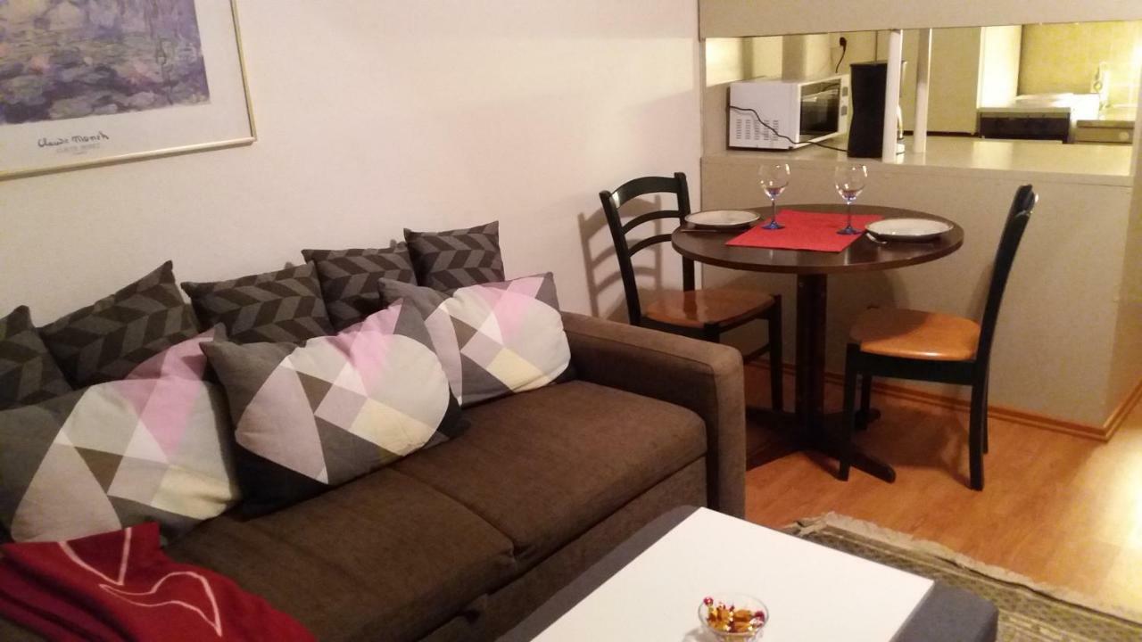 Cosy Studio Apartment 바사 외부 사진